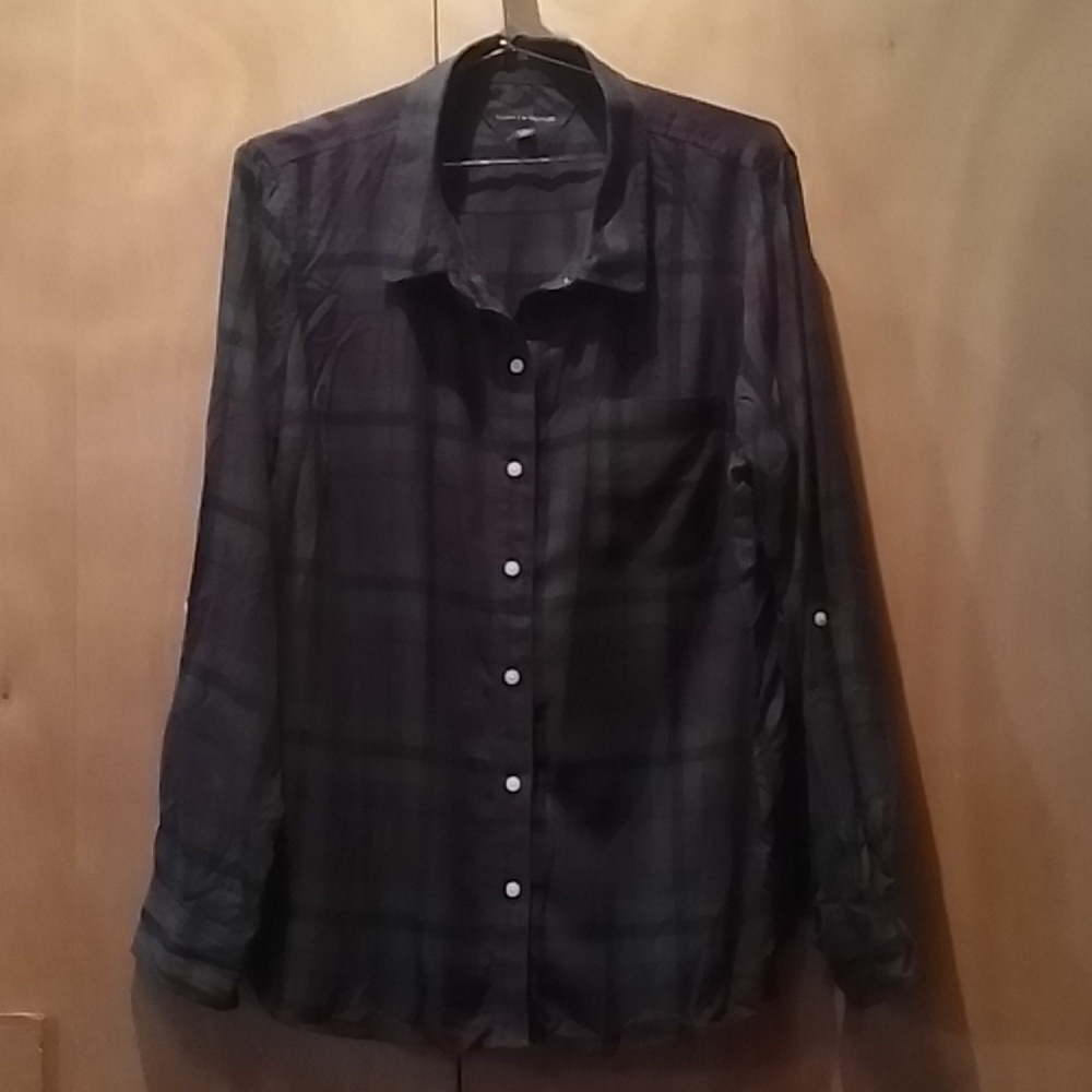 Women's long sleeve button up Tommy Hilfiger green & navy plaid, size XL